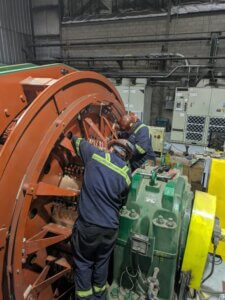 See how FLANDERS restored two 5,000 HP tandem-armature DC motor commutators onsite in one 12-hour shift, avoiding weeks of offsite repair.